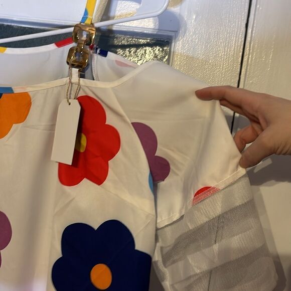 NWT AA Collection Inc Women’s White Multicolored Floral off shoulder top size L - Picture 2 of 5